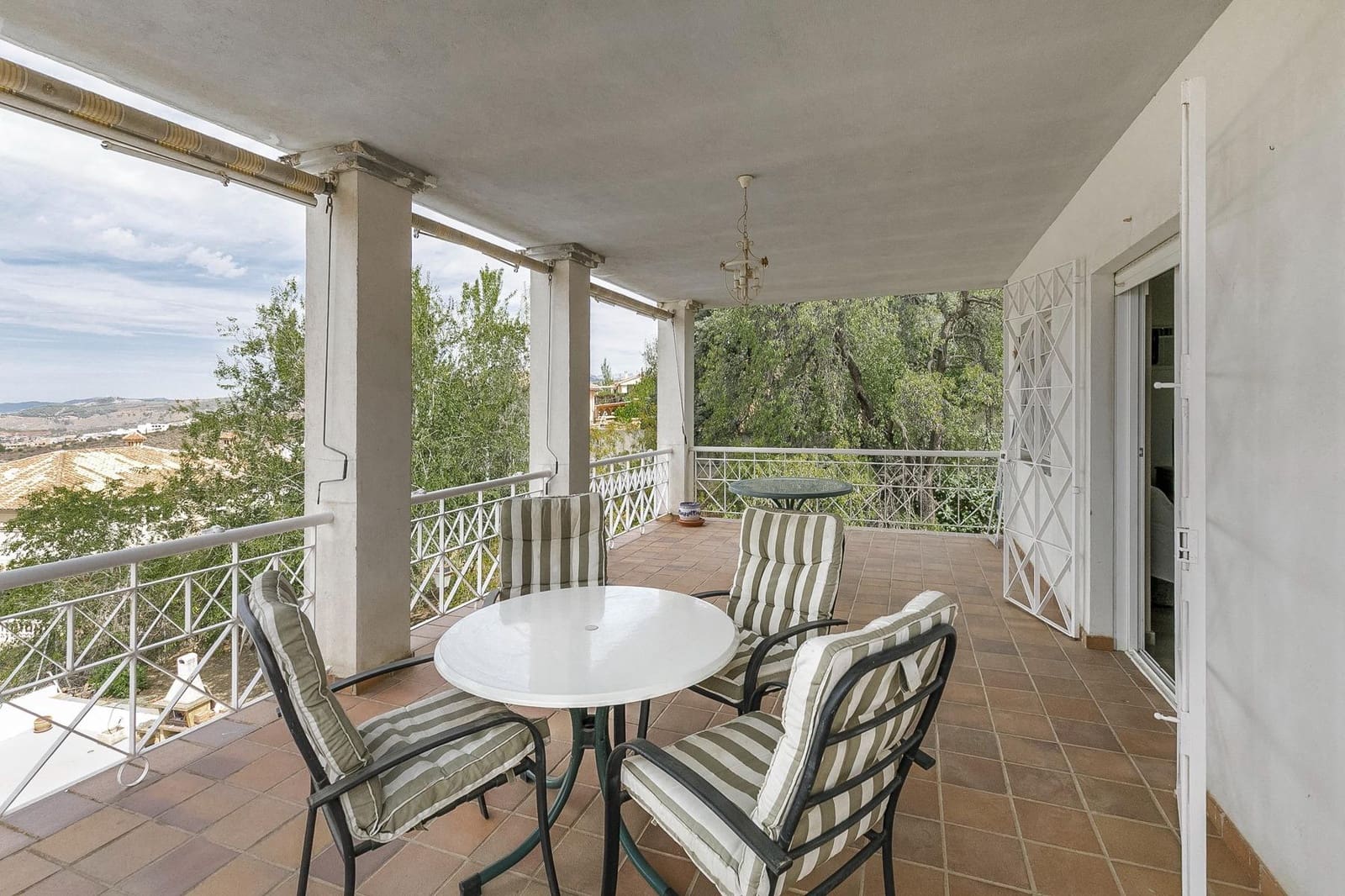 8 soverom Villa til salgs i Monachil - € 398 000 (Ref: 8972521)