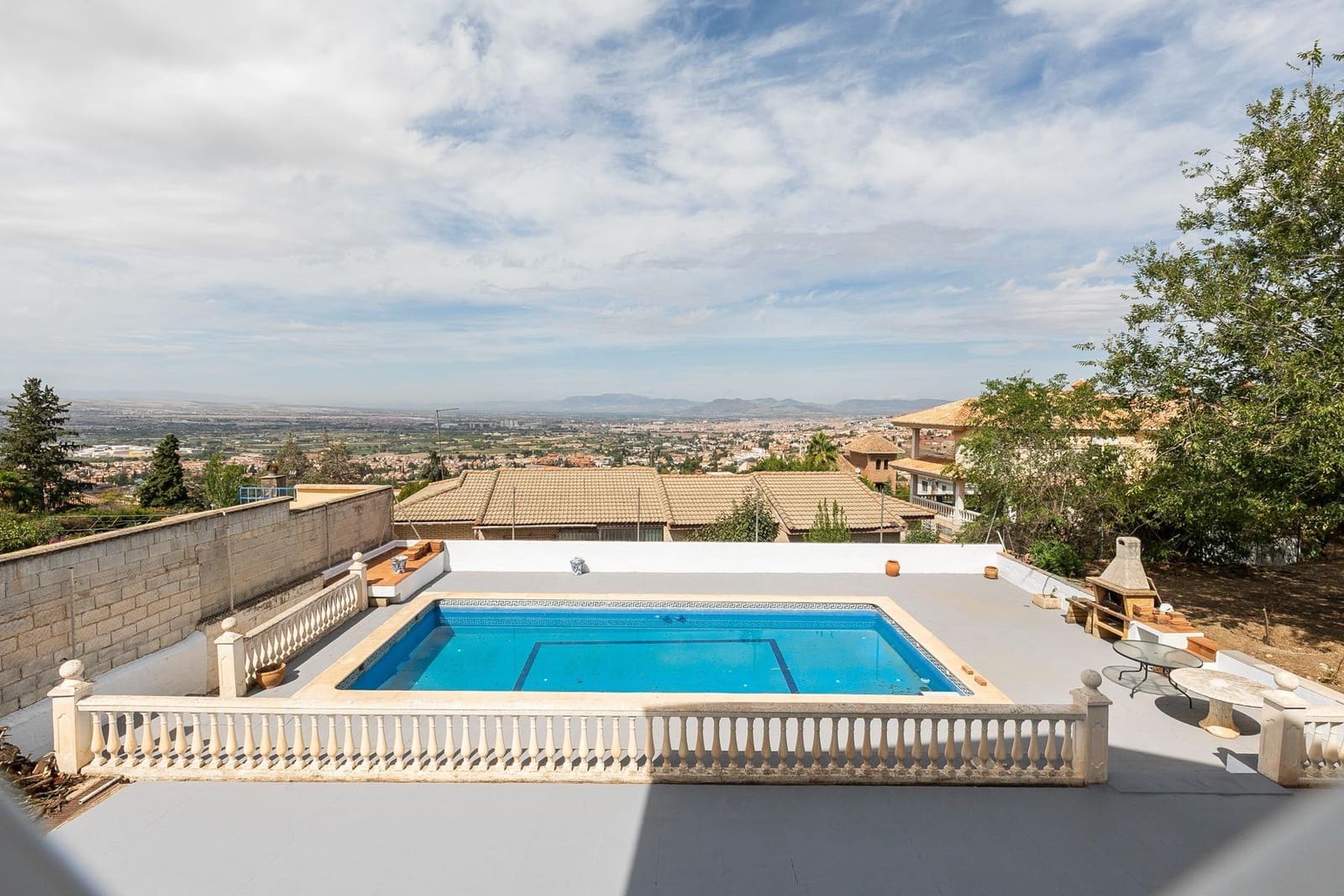 8 soverom Villa til salgs i Monachil - € 398 000 (Ref: 8972521)