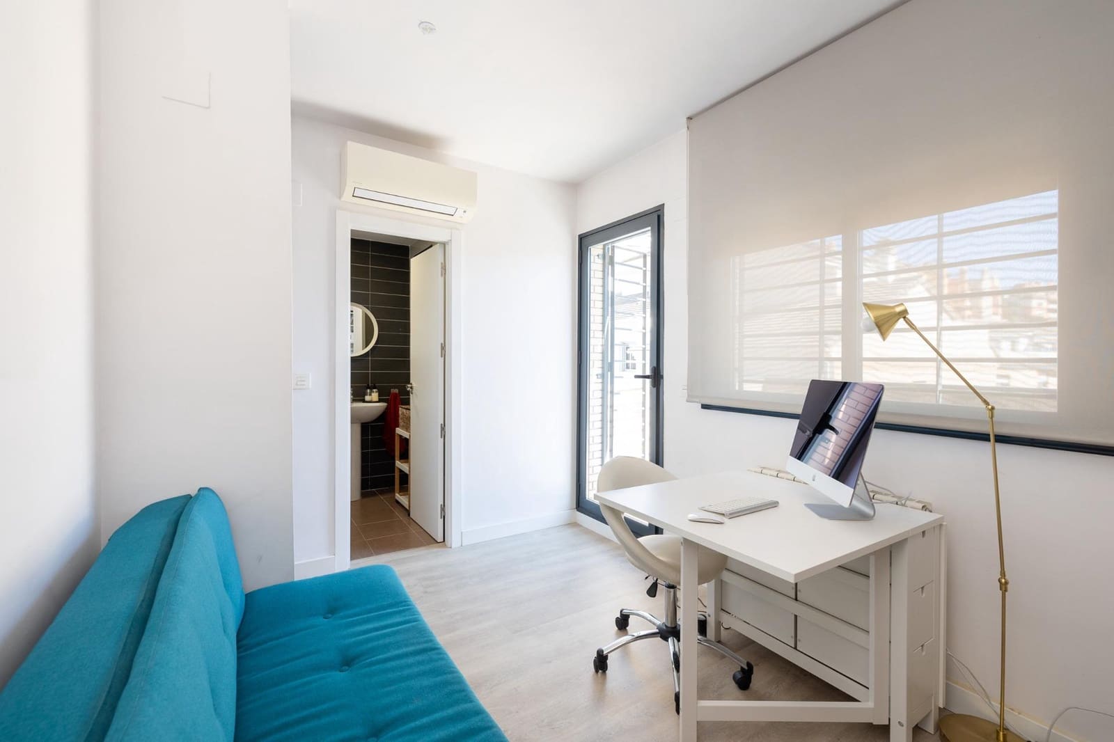 4 soveværelse Villa til salg i Granada by med garage - € 484.000 (Ref: 9014193)