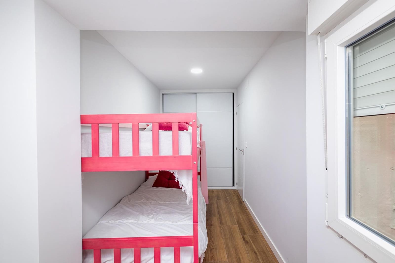 2 soveværelse Lejlighed til salg i Granada by - € 195.000 (Ref: 9014195)