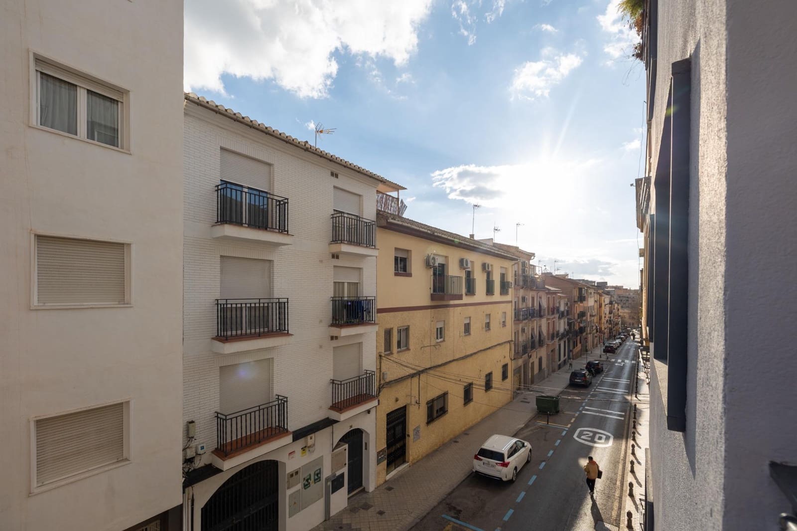 2 soveværelse Lejlighed til salg i Granada by - € 195.000 (Ref: 9014195)