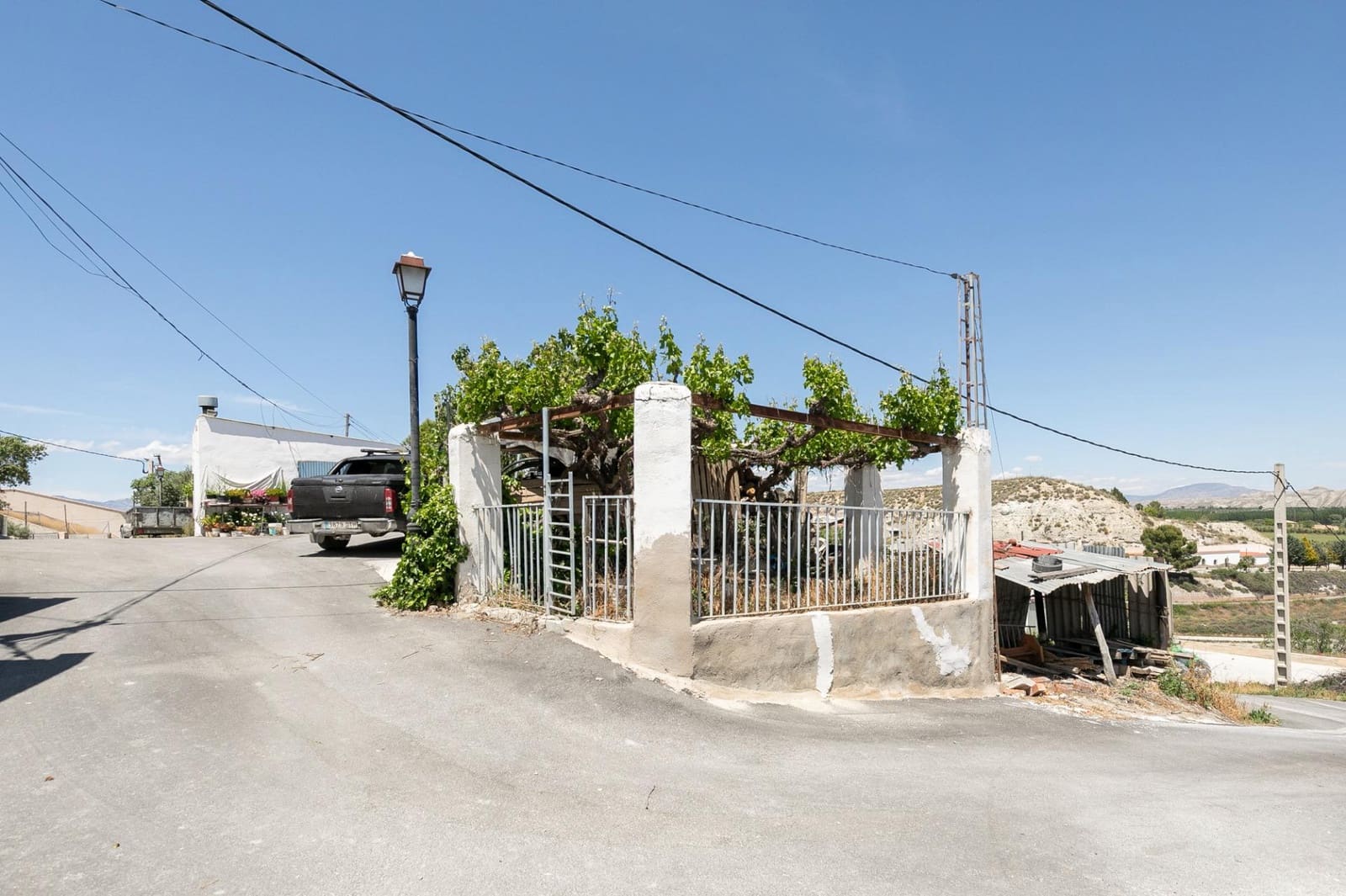 10 soveværelse Hulehus til salg i Castillejar med garage - € 95.000 (Ref: 9029947)