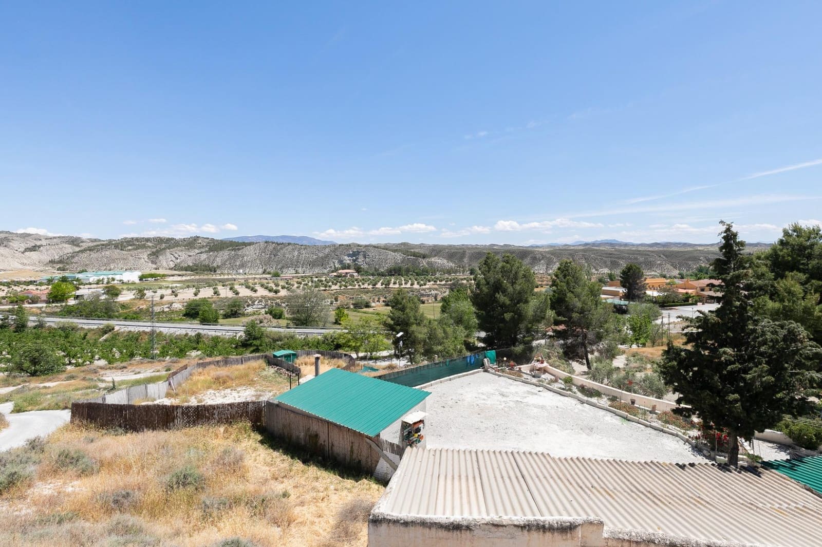 10 soveværelse Hulehus til salg i Castillejar med garage - € 95.000 (Ref: 9029947)