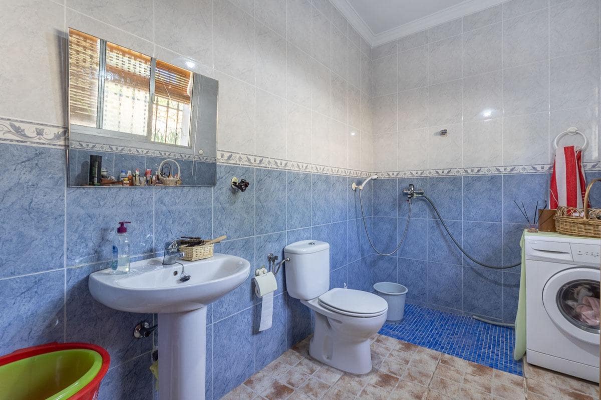 4 soveværelse Villa til salg i Jatar med garage - € 280.000 (Ref: 9034536)