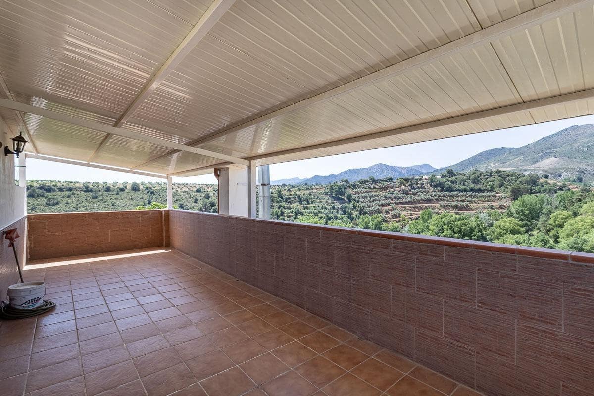 4 soveværelse Villa til salg i Jatar med garage - € 280.000 (Ref: 9034536)