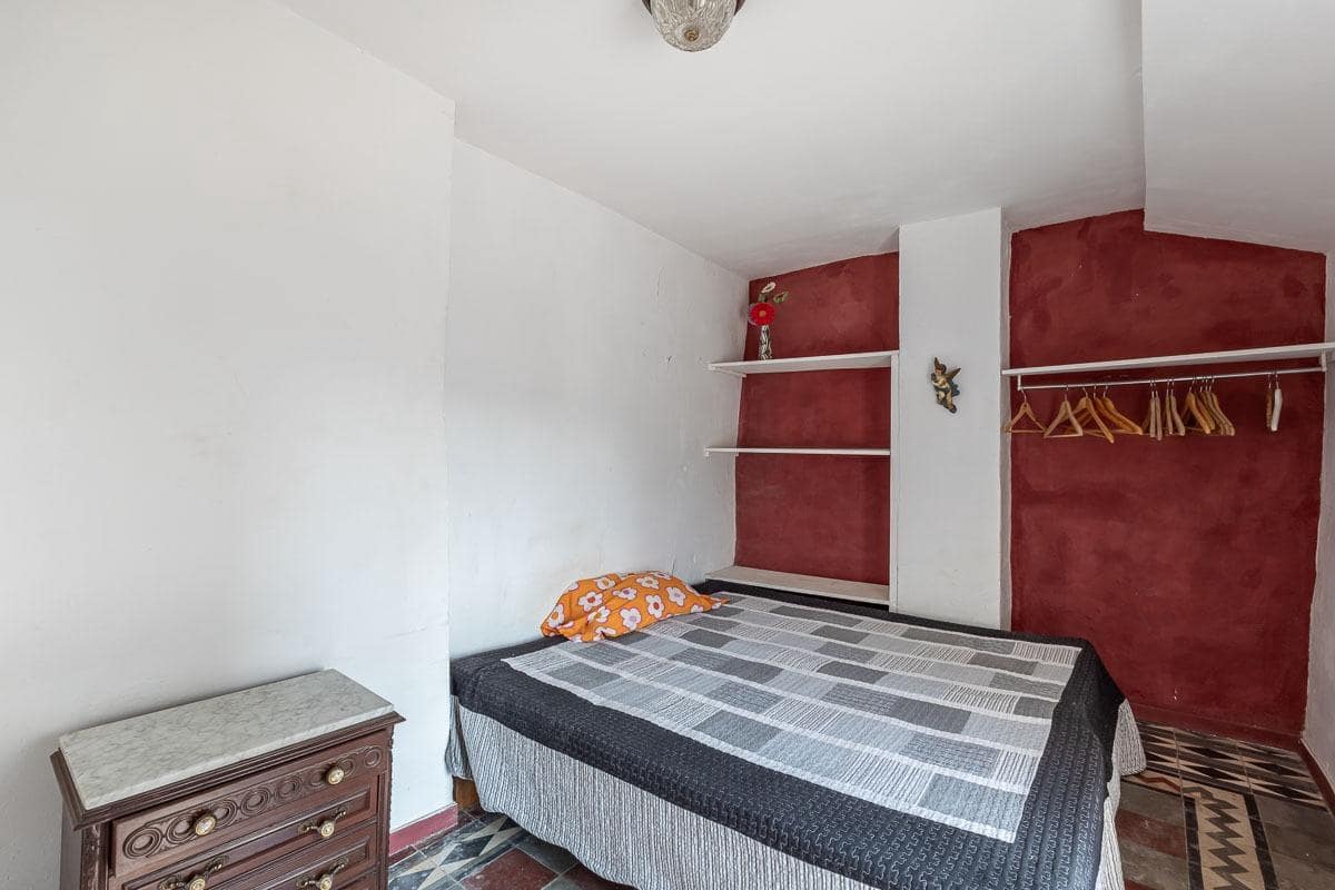 3 soveværelse Byhus til salg i Cogollos Vega - € 99.000 (Ref: 9057627)