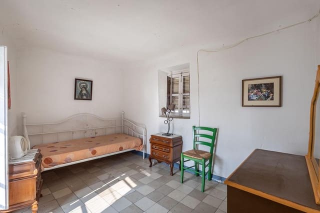 3 soveværelse Byhus til salg i Cogollos Vega - € 99.000 (Ref: 9057627)