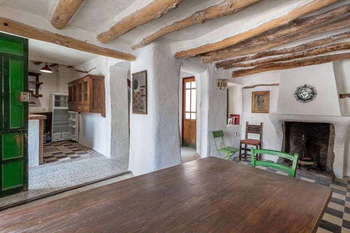 3 soveværelse Byhus til salg i Cogollos Vega - € 99.000 (Ref: 9057627)