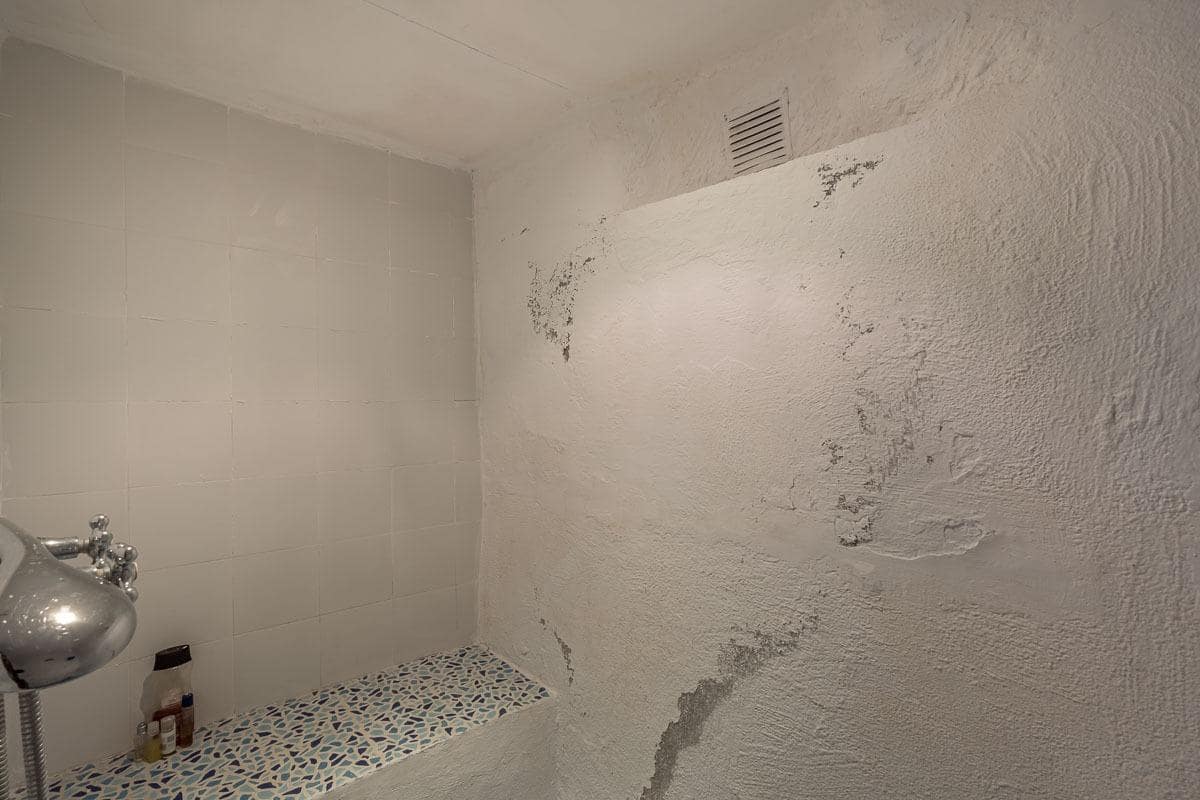 3 soveværelse Byhus til salg i Cogollos Vega - € 99.000 (Ref: 9057627)