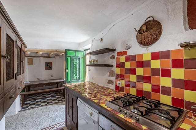 3 soveværelse Byhus til salg i Cogollos Vega - € 99.000 (Ref: 9057627)