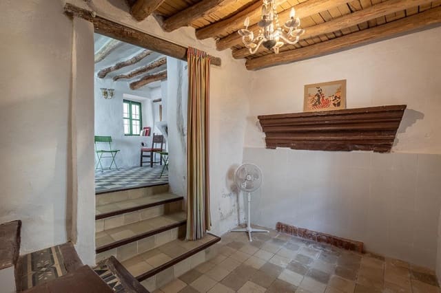 3 soveværelse Byhus til salg i Cogollos Vega - € 99.000 (Ref: 9057627)