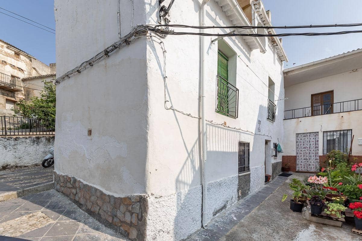 3 soveværelse Byhus til salg i Cogollos Vega - € 99.000 (Ref: 9057627)