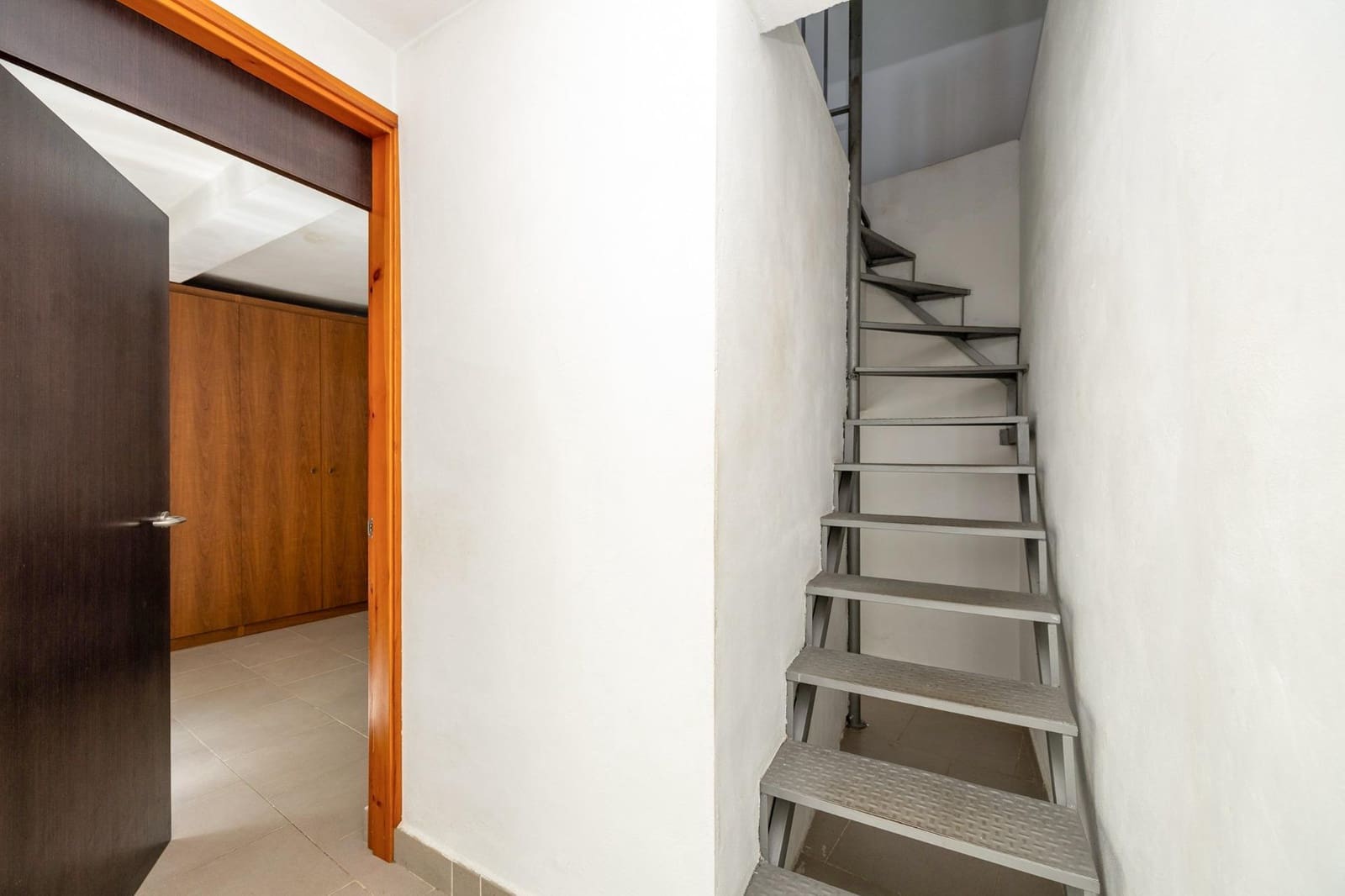 2 soveværelse Villa til salg i Granada by - € 379.000 (Ref: 9062387)