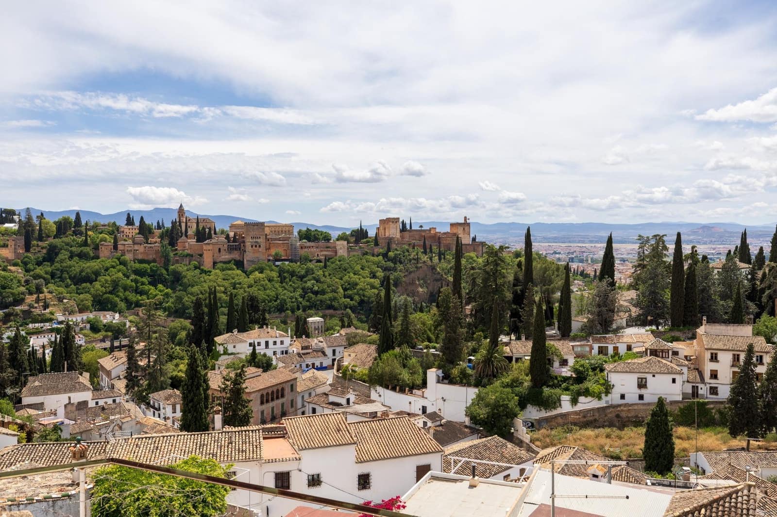 2 soveværelse Villa til salg i Granada by - € 379.000 (Ref: 9062387)