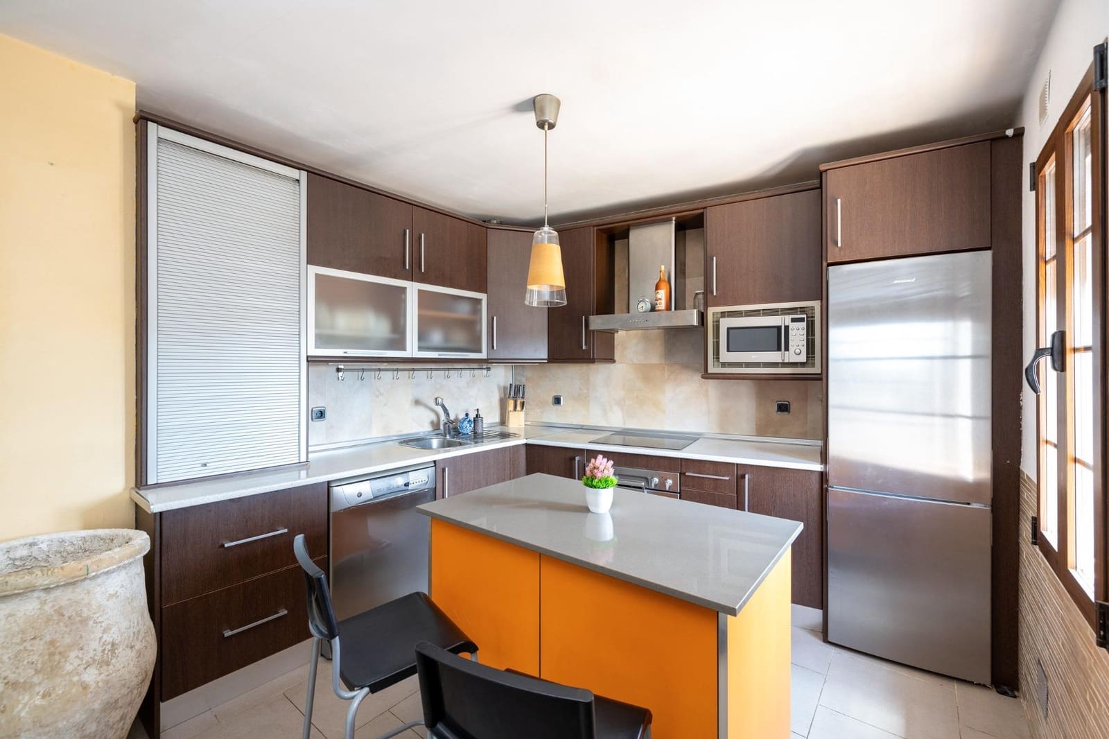 2 soveværelse Villa til salg i Granada by - € 379.000 (Ref: 9062387)