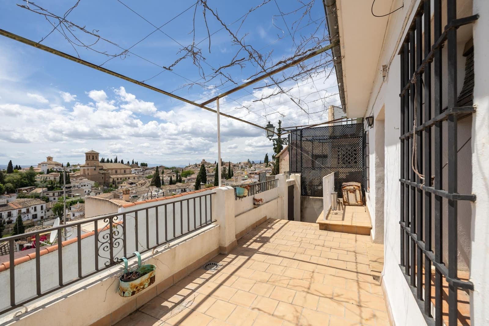 2 soveværelse Villa til salg i Granada by - € 379.000 (Ref: 9062387)