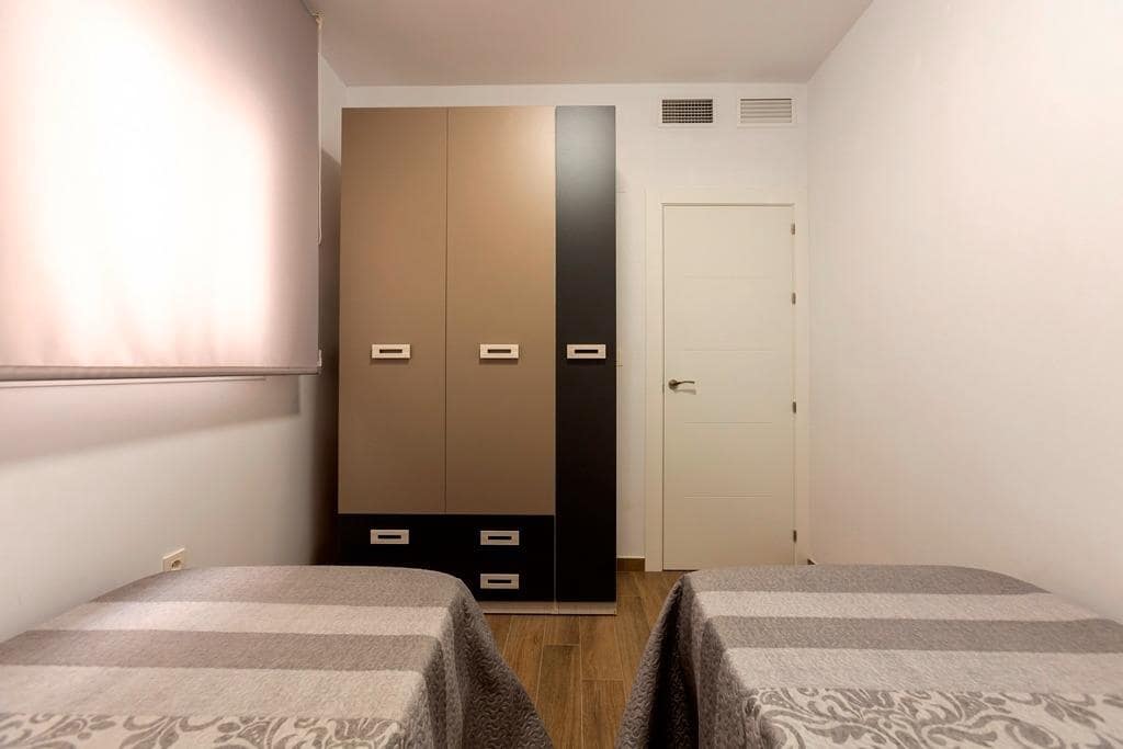 2 soveværelse Lejlighed til salg i Castell de Ferro med swimmingpool - € 190.000 (Ref: 9062391)