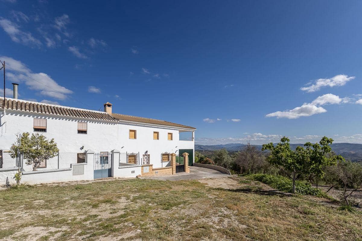 2 soveværelse Finca/Landehus til salg i Loja - € 65.000 (Ref: 9073437)