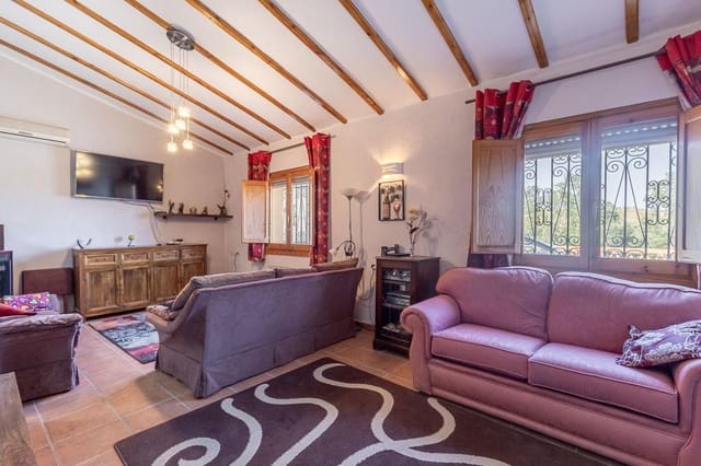 4 soveværelse Villa til salg i Caniles med swimmingpool - € 199.000 (Ref: 9100778)