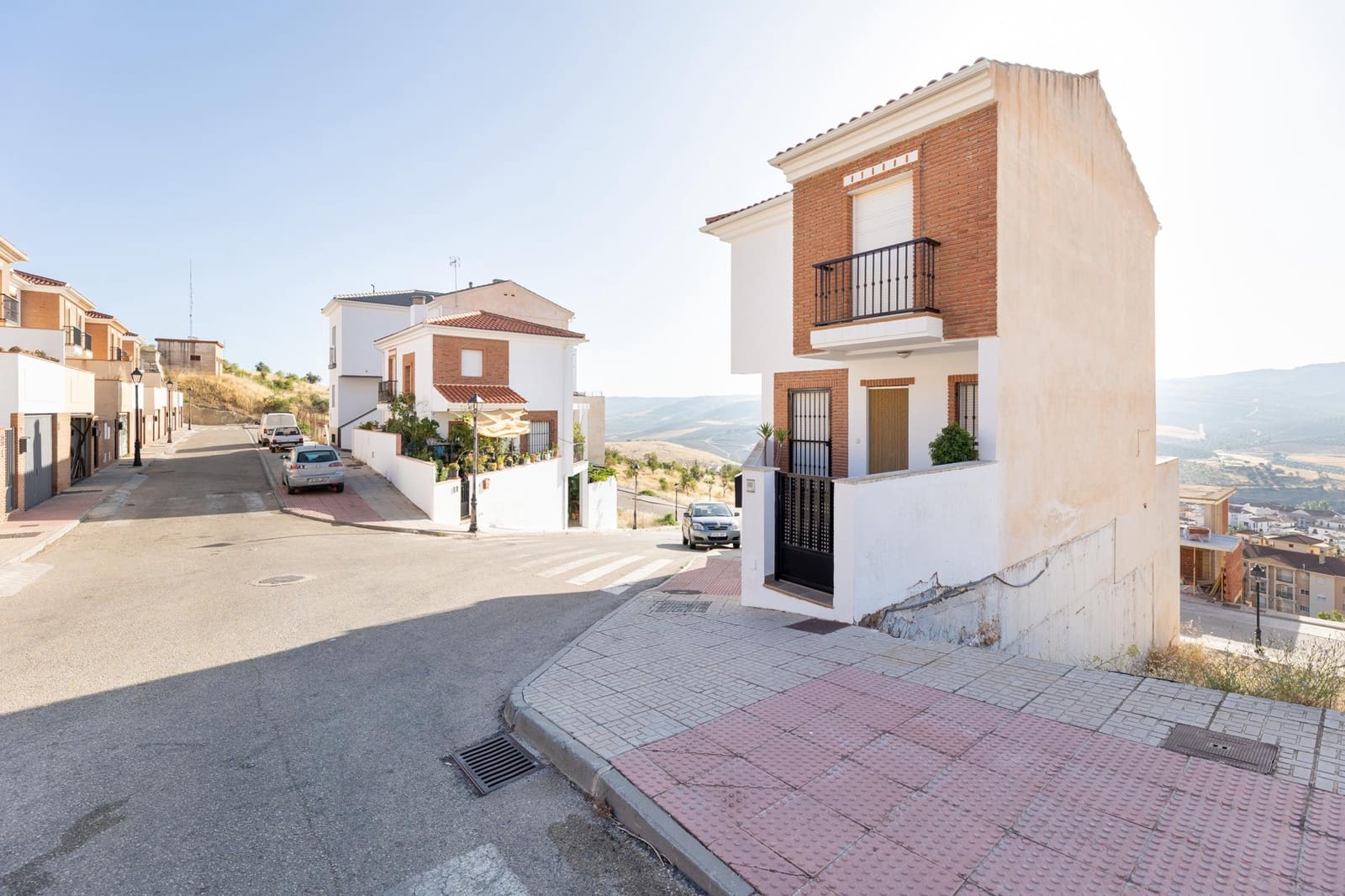 4 soveværelse Rækkehus til salg i Alhama de Granada med garage - € 229.000 (Ref: 9106365)