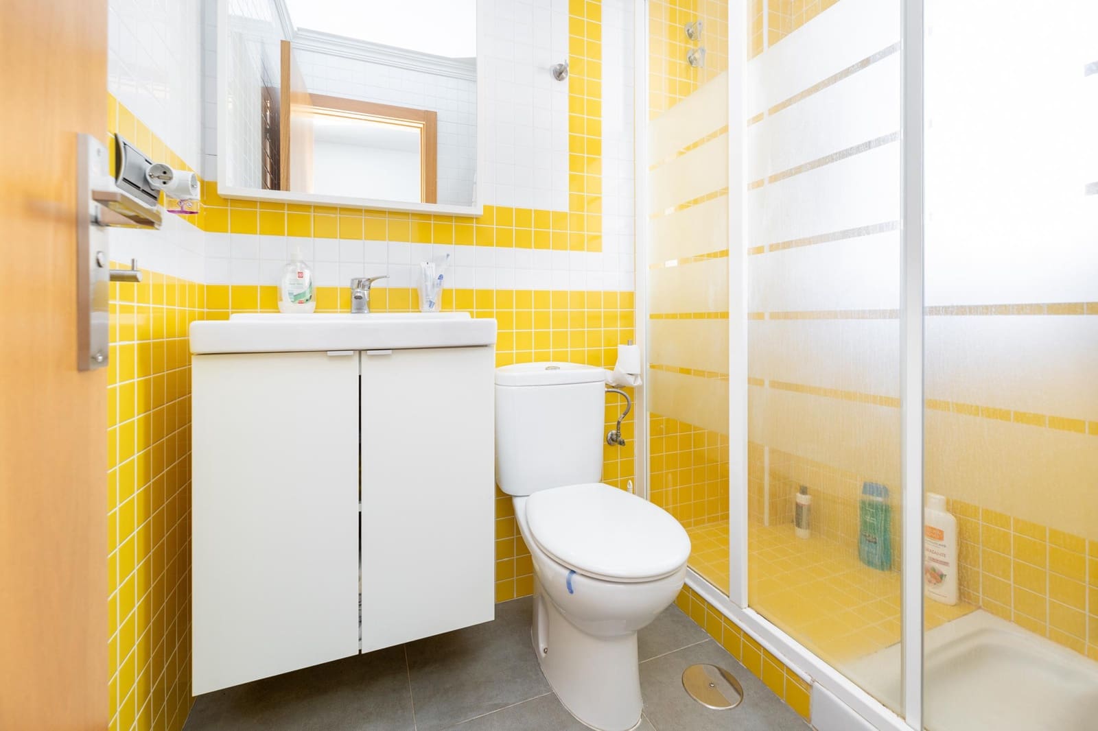 4 soveværelse Rækkehus til salg i Alhama de Granada med garage - € 229.000 (Ref: 9106365)