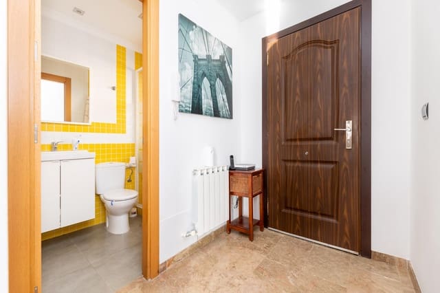 4 slaapkamer Rijtjeshuis te koop in Alhama de Granada met garage - € 229.000 (Ref: 9106365)