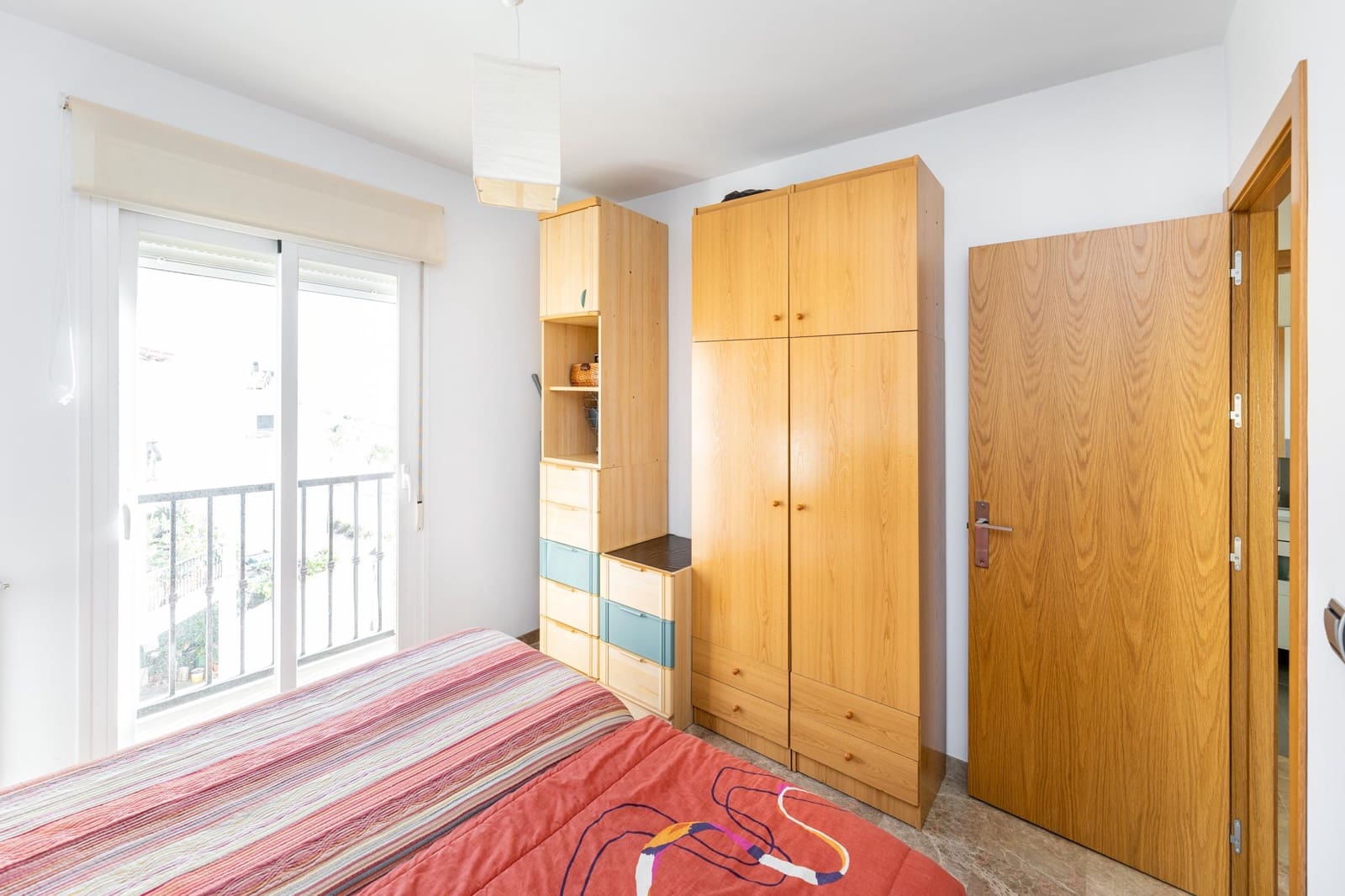 4 soveværelse Rækkehus til salg i Alhama de Granada med garage - € 229.000 (Ref: 9106365)