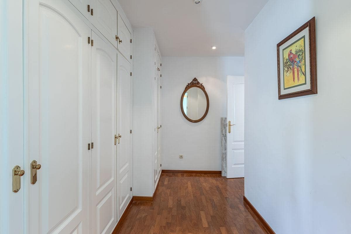 6 soveværelse Villa til salg i Albolote med swimmingpool garage - € 299.000 (Ref: 9108716)