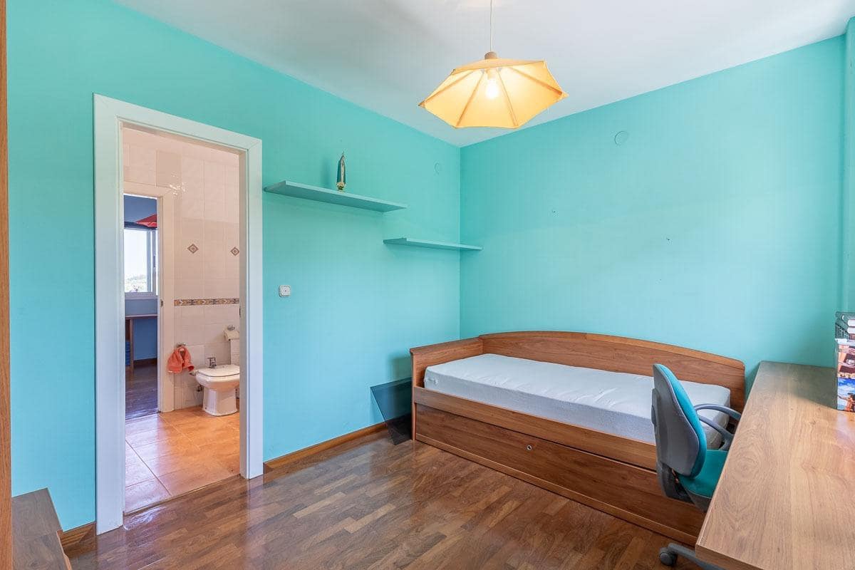 6 soveværelse Villa til salg i Albolote med swimmingpool garage - € 299.000 (Ref: 9108716)