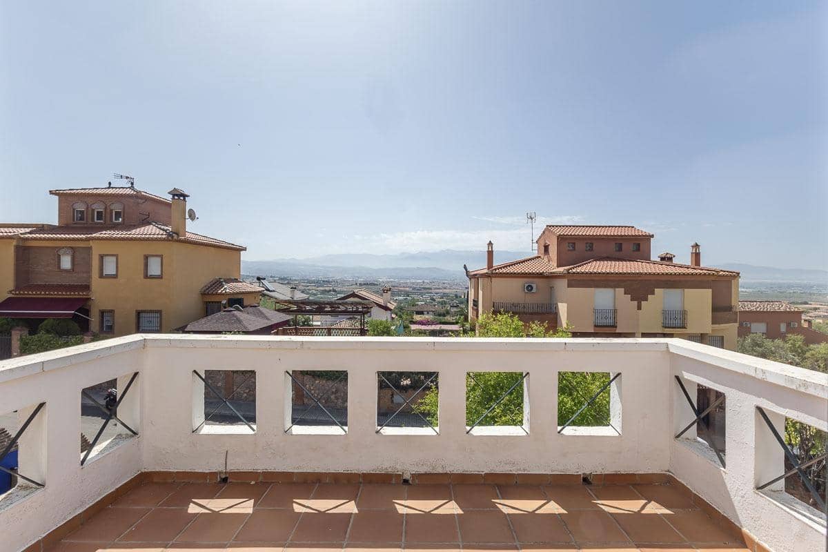 6 soveværelse Villa til salg i Albolote med swimmingpool garage - € 299.000 (Ref: 9108716)