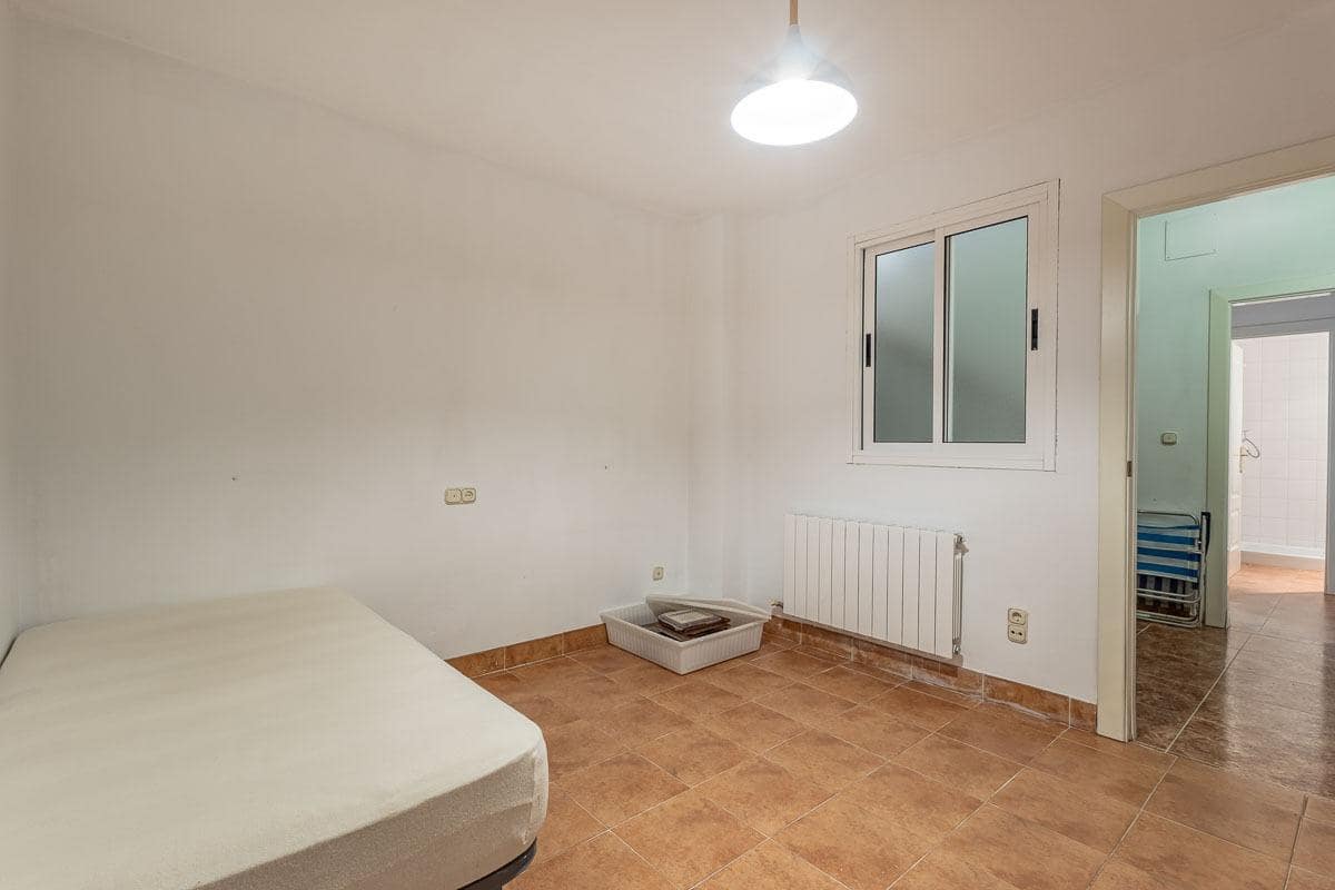 6 soveværelse Villa til salg i Albolote med swimmingpool garage - € 299.000 (Ref: 9108716)