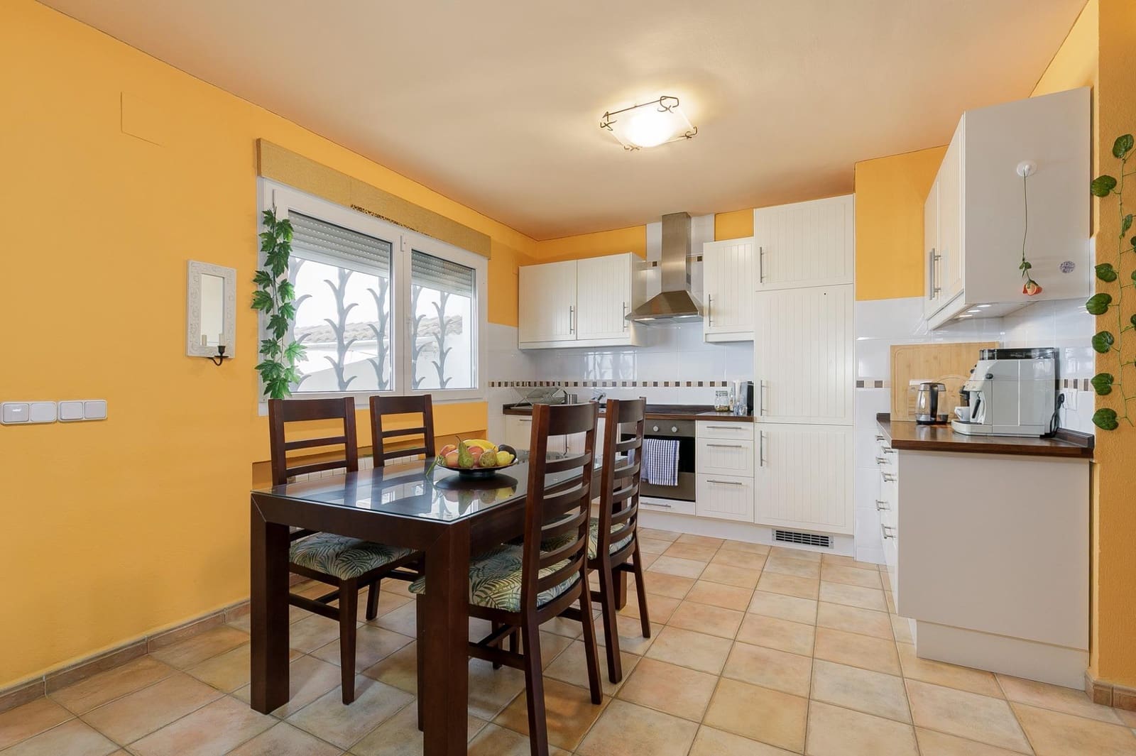 4 soveværelse Villa til salg i Tozar - € 138.000 (Ref: 9112380)