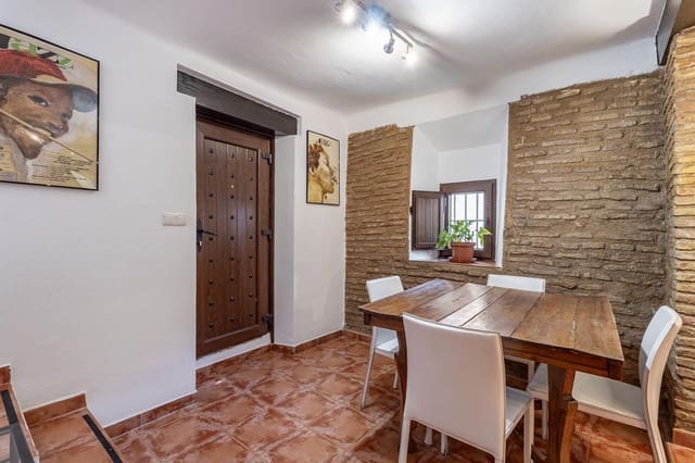 2 soveværelse Villa til salg i Albaicin, Granada by - € 258.000 (Ref: 9114186)