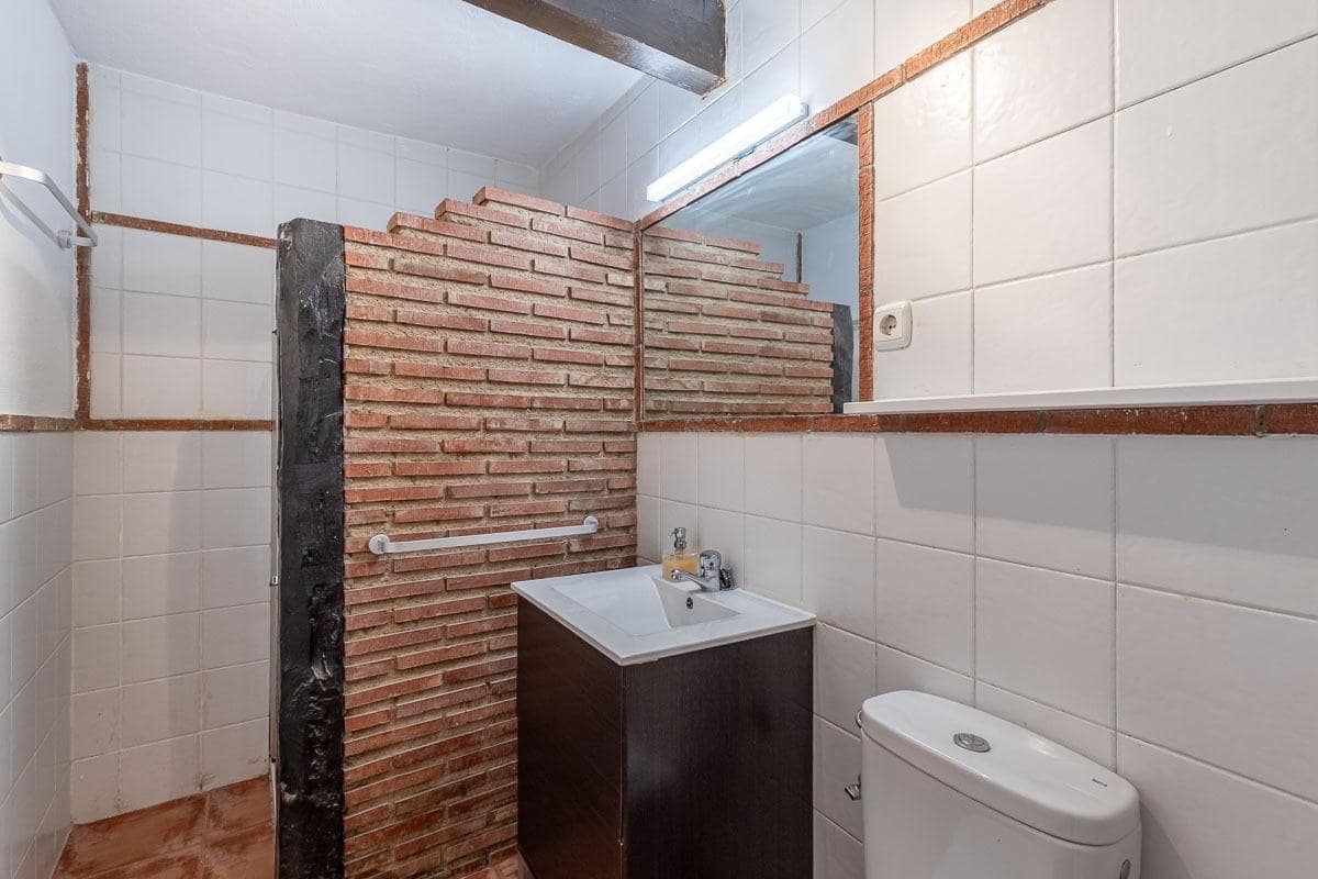 2 soveværelse Villa til salg i Granada by - € 258.000 (Ref: 9114186)