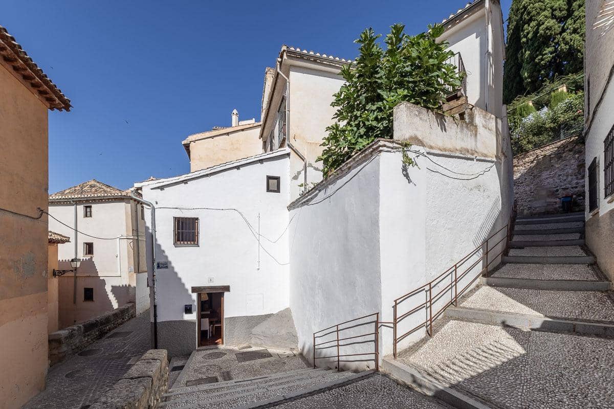 2 soveværelse Villa til salg i Granada by - € 258.000 (Ref: 9114186)