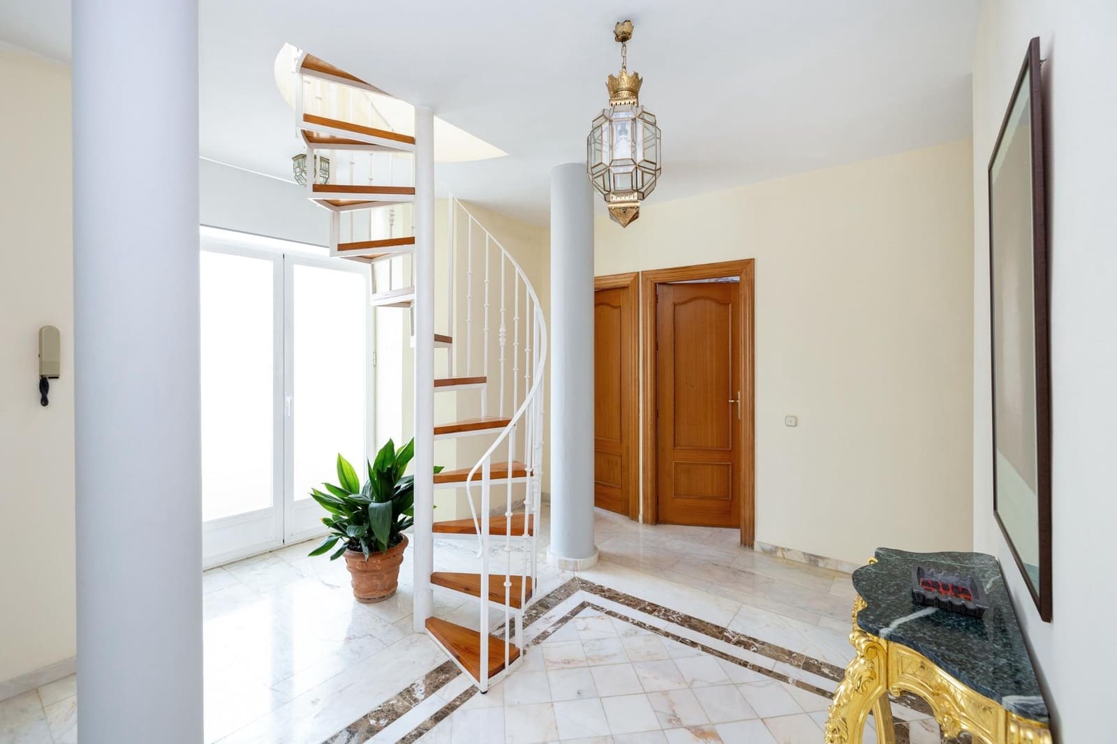 4 soveværelse Villa til salg i Albolote med swimmingpool garage - € 550.000 (Ref: 9116126)