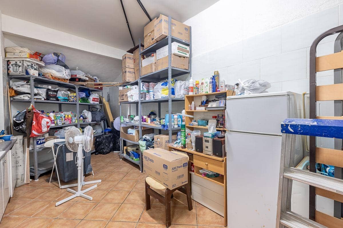 4 soveværelse Rækkehus til salg i Salobrena med swimmingpool garage - € 475.000 (Ref: 9191095)