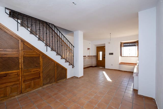 3 bedroom Terraced Villa for sale in Granada city - € 265,000 (Ref: 9192369)