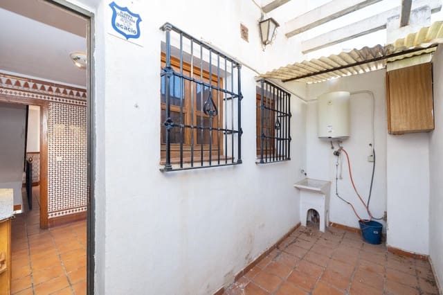 3 bedroom Terraced Villa for sale in Granada city - € 265,000 (Ref: 9192369)