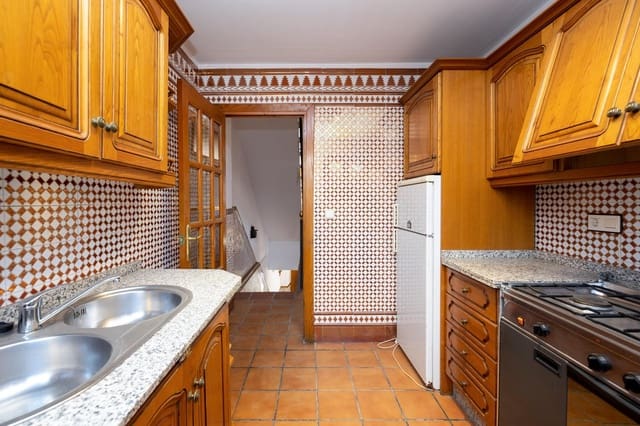 3 bedroom Terraced Villa for sale in Granada city - € 265,000 (Ref: 9192369)