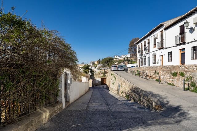 3 bedroom Terraced Villa for sale in Granada city - € 265,000 (Ref: 9192369)