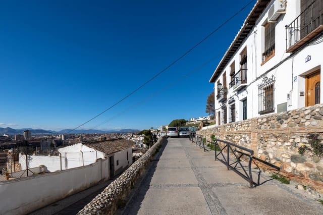 3 bedroom Terraced Villa for sale in Granada city - € 265,000 (Ref: 9192369)