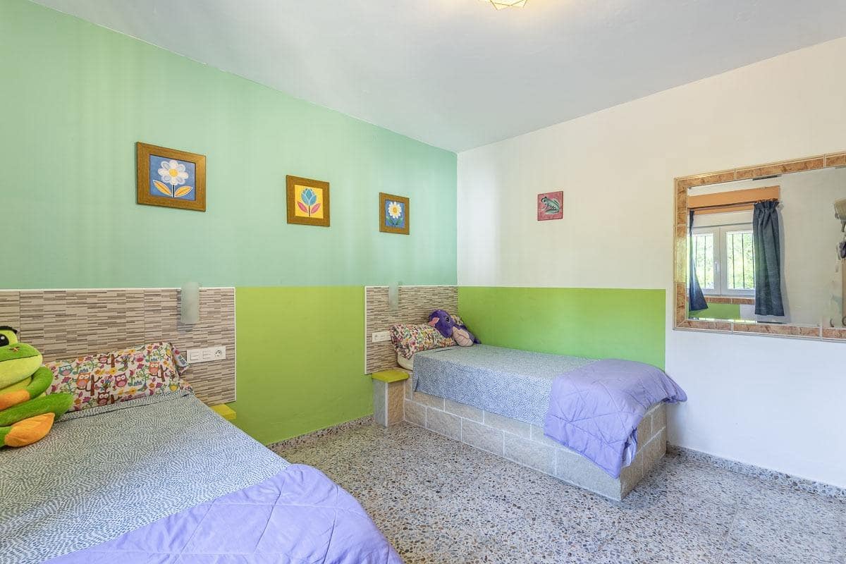 7 soveværelse Villa til salg i Montefrio - € 350.000 (Ref: 9242967)