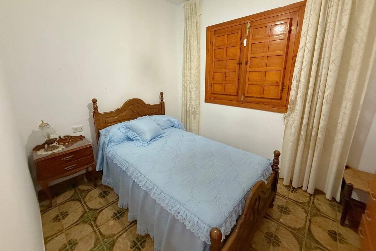 7 soveværelse Villa til salg i Salobrena med garage - € 289.000 (Ref: 9246490)