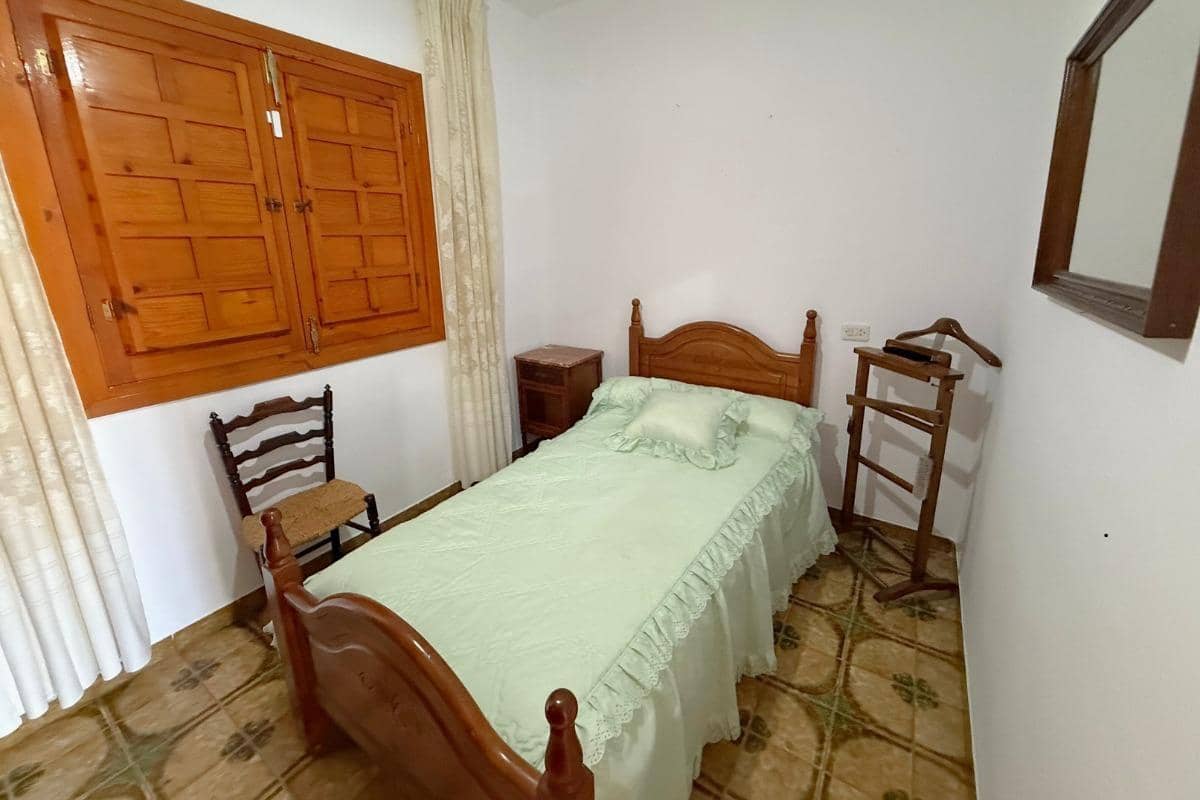 7 soveværelse Villa til salg i Salobrena med garage - € 289.000 (Ref: 9246490)