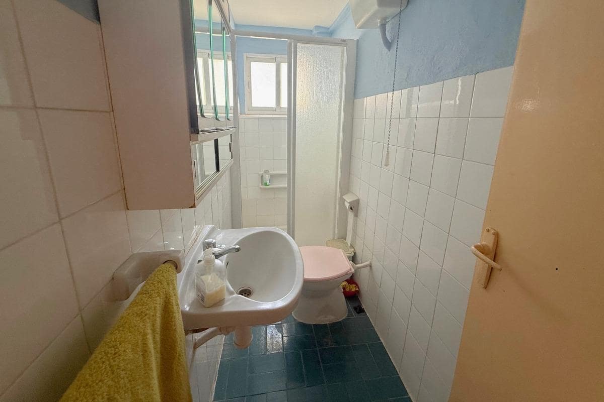 7 soveværelse Villa til salg i Salobrena med garage - € 289.000 (Ref: 9246490)