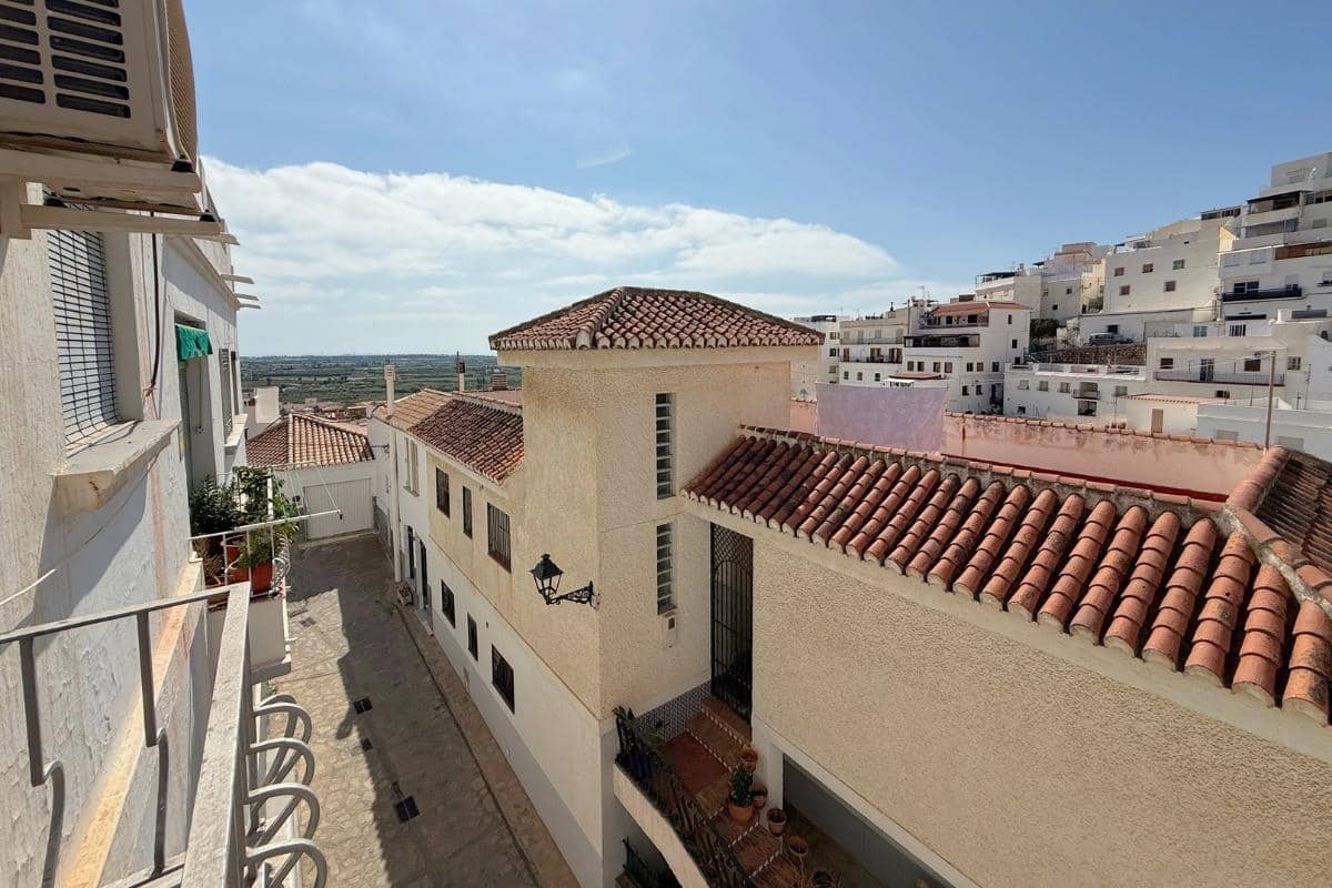 7 soveværelse Villa til salg i Salobrena med garage - € 289.000 (Ref: 9246490)