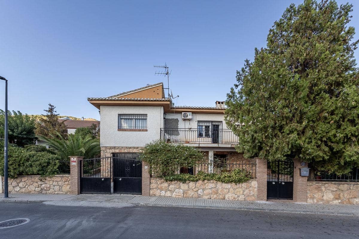 5 soveværelse Villa til salg i Padul med swimmingpool garage - € 275.000 (Ref: 9282052)