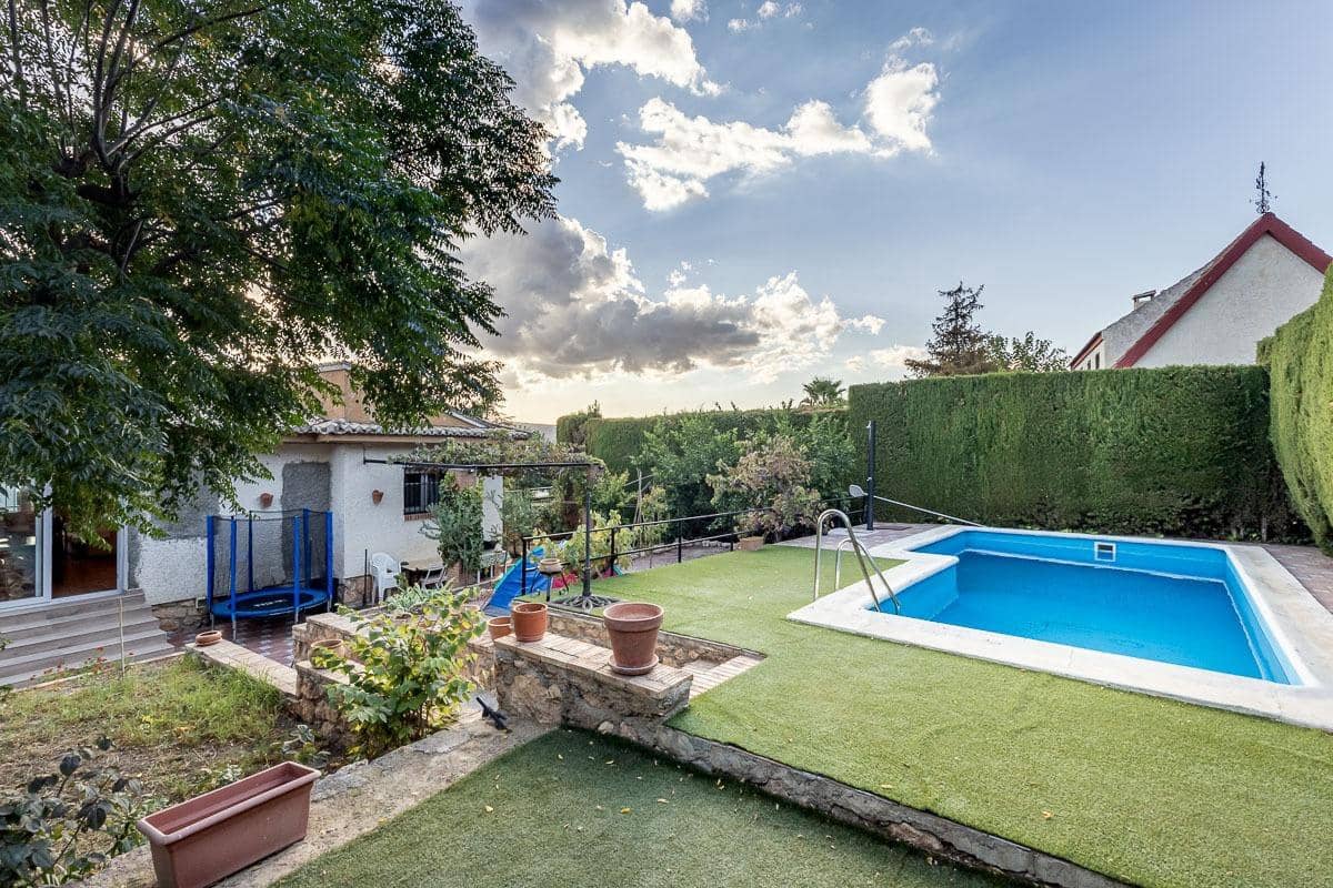 5 soveværelse Villa til salg i Padul med swimmingpool garage - € 275.000 (Ref: 9282052)