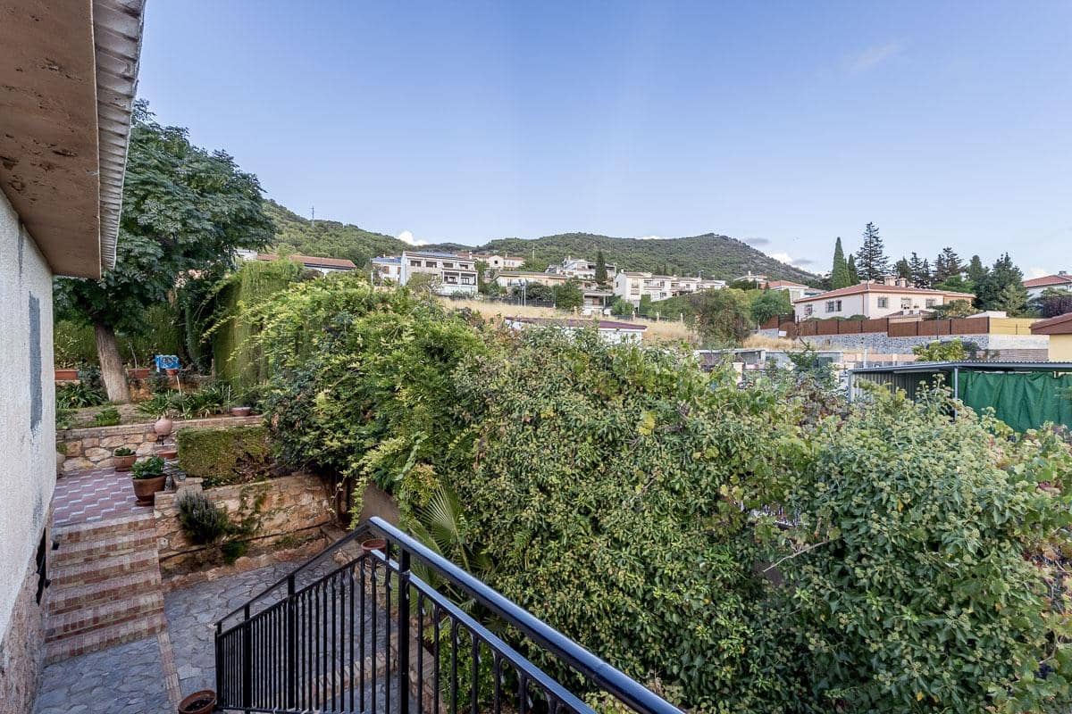 5 soveværelse Villa til salg i Padul med swimmingpool garage - € 275.000 (Ref: 9282052)